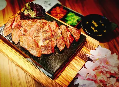 Japanese A4 Kuroge Wagyu Steak 200g Set