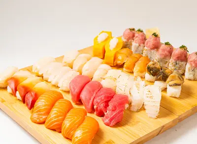 Seafood Sushi B (44 pieces)