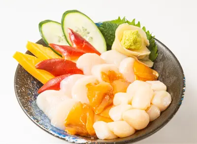 Four-color shellfish set meal