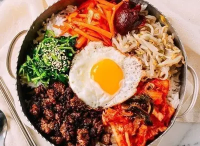Traditional Pot Bibimbap