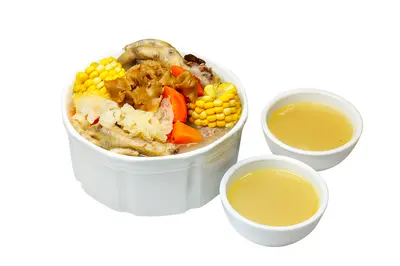Lion's Mane Mushroom, Cordyceps Flower, and Conch Soup with Pork Bone