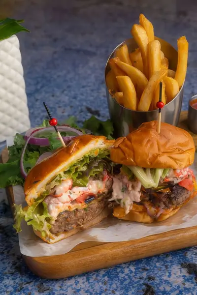 Beef Burger with lobster