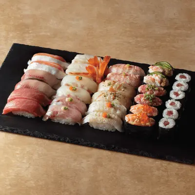 Supreme Sushi Platter (30 pcs.)